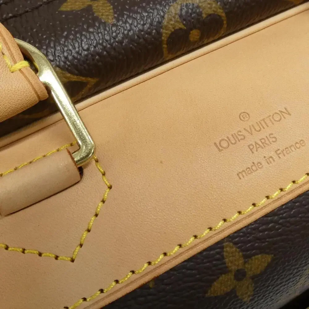 LOUIS VUITTON Brown Monogram Bag
